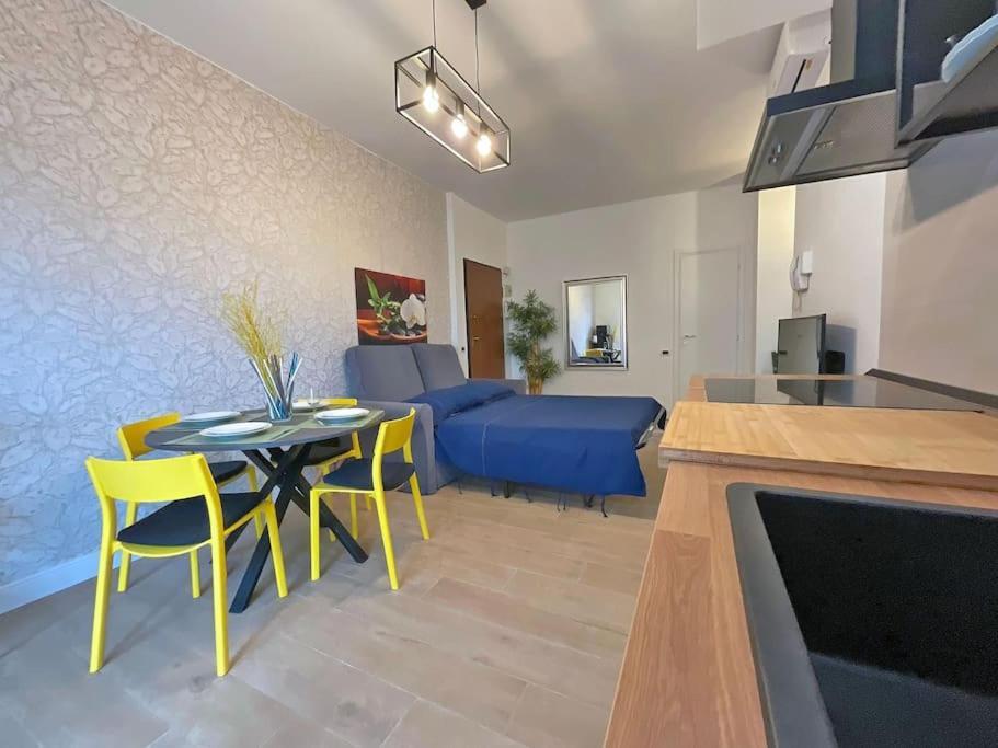 Апартаменты Bright & Modern 2 Min Metro 20Min Niguarda H Милан Экстерьер фото